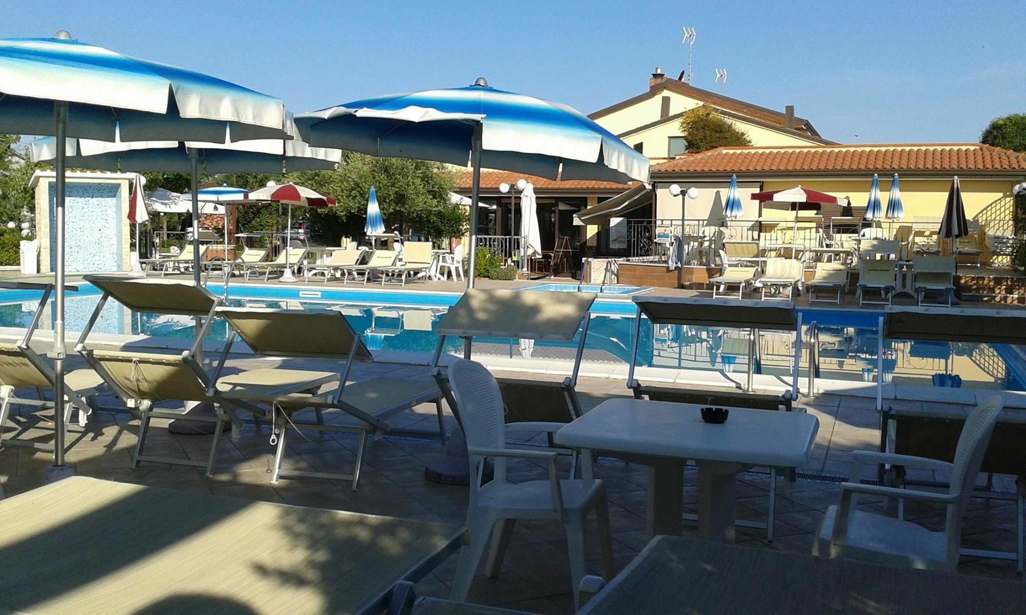 Fattoria Belvedere Bellaria-Igea Marina Bagian luar foto